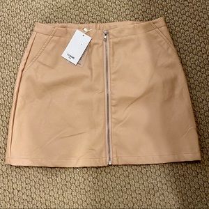 Comme USA pastel Pink faux Leather front zip mini skirt